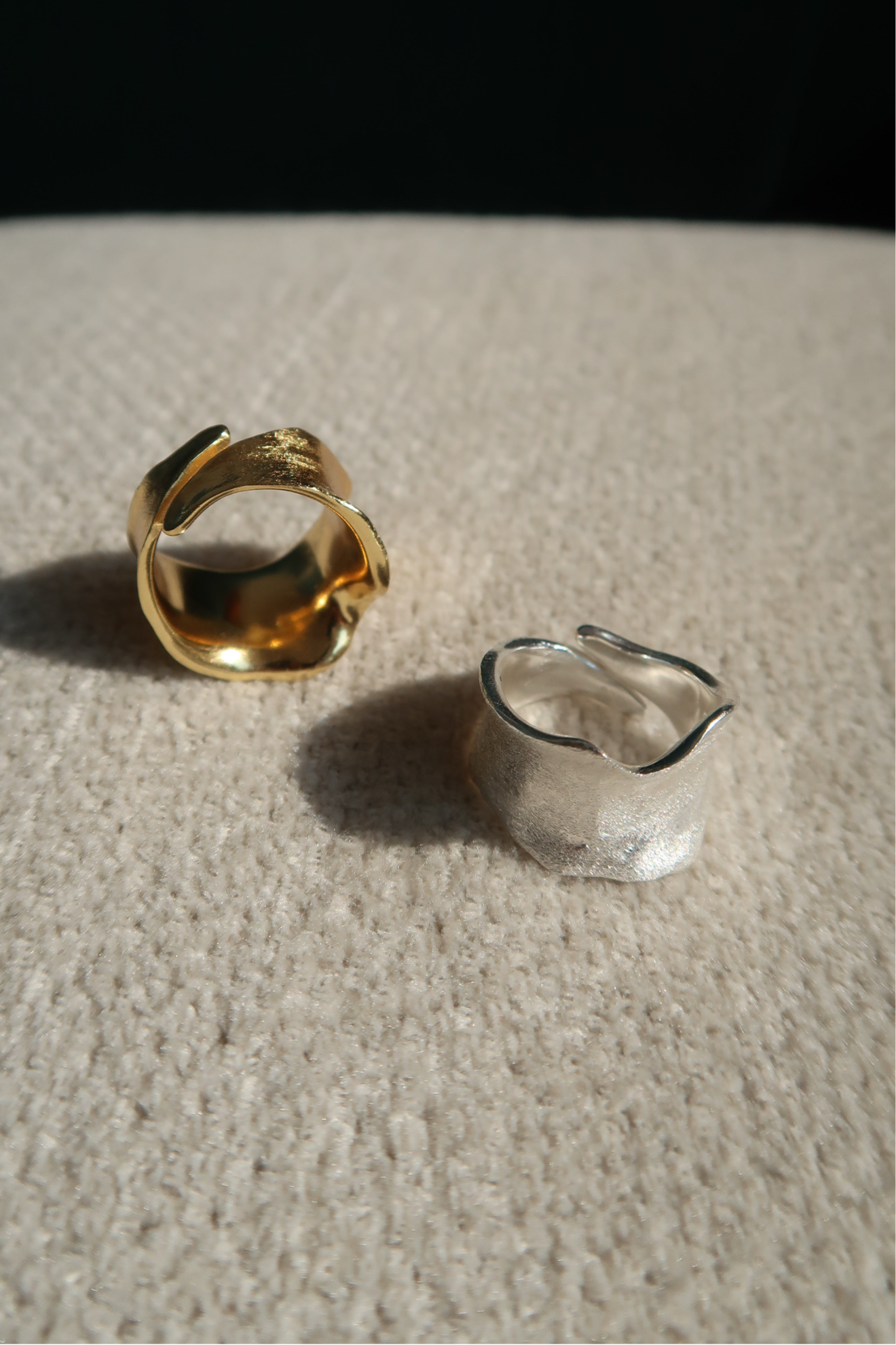 Winkie Ring - Chunky Ring in Gold/ Silver