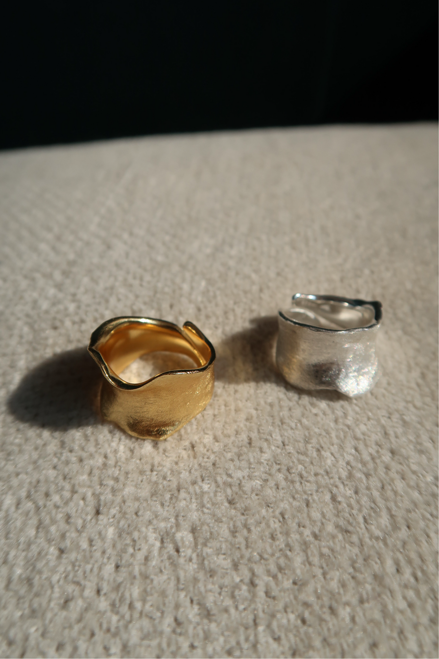 Winkie Ring - Chunky Ring in Gold/ Silver