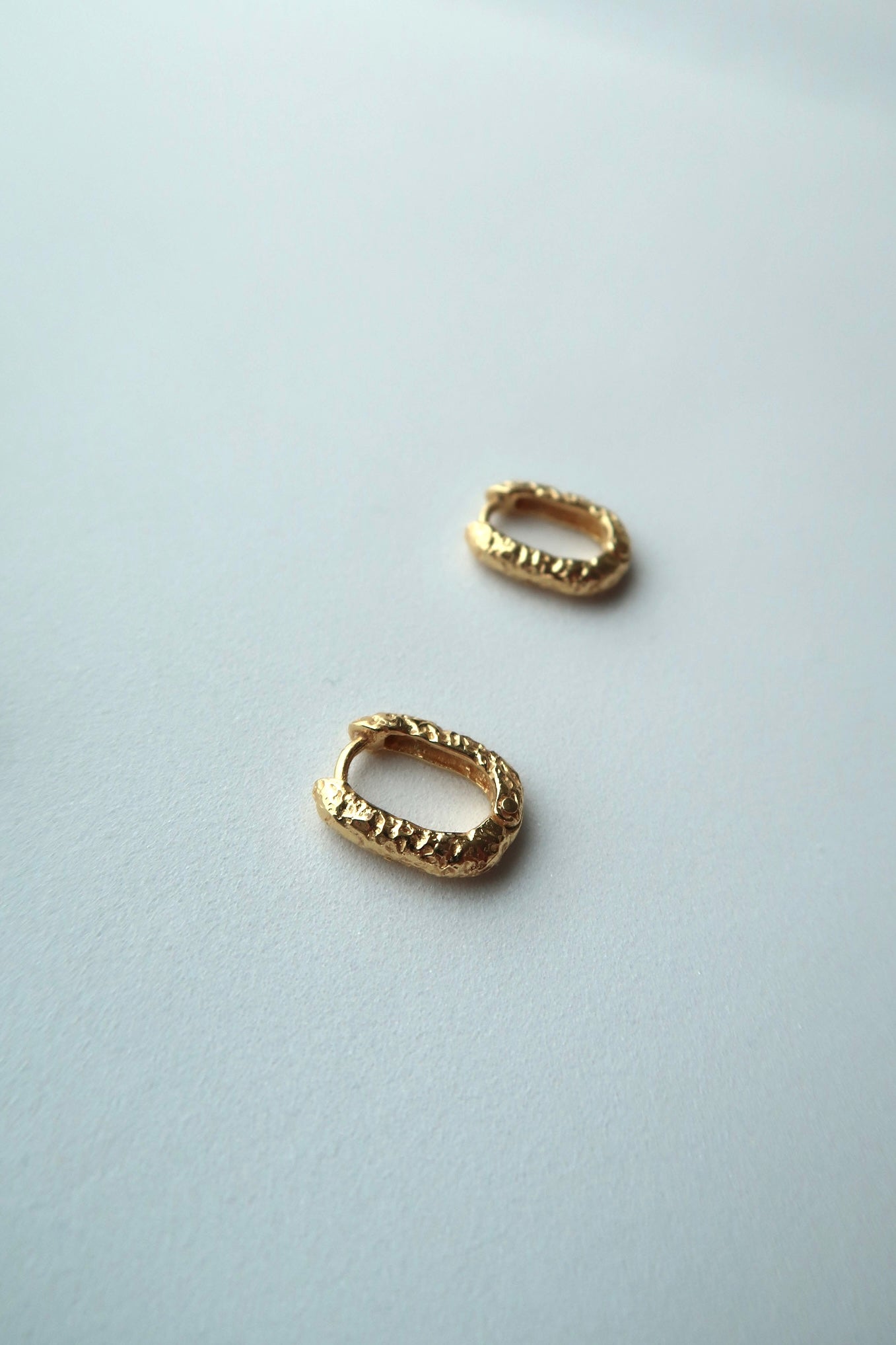 Esther Hoop Earrings- Gold/ Silver