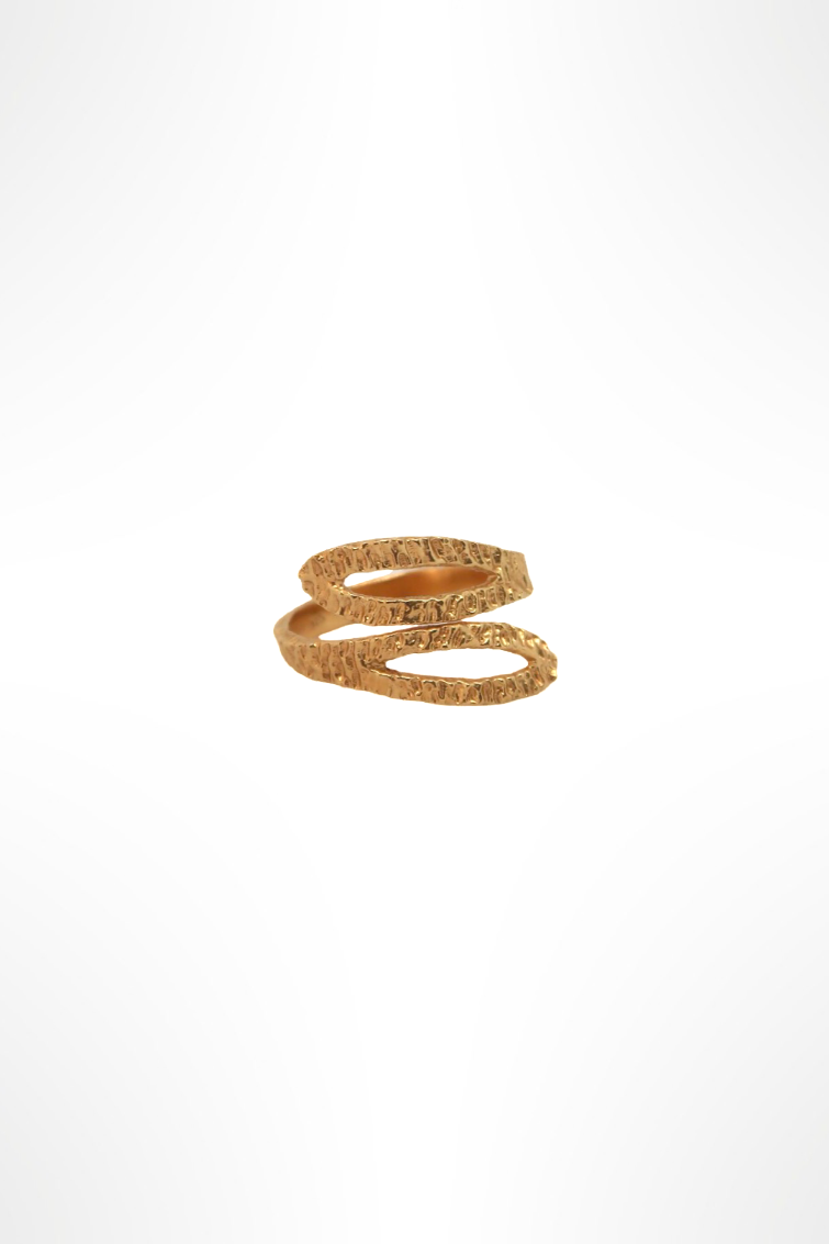 hand hammered snake shaped gold ring