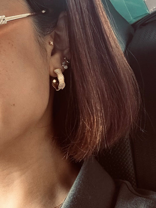 Vanessa Hoop Earrings- Gold/ Silver